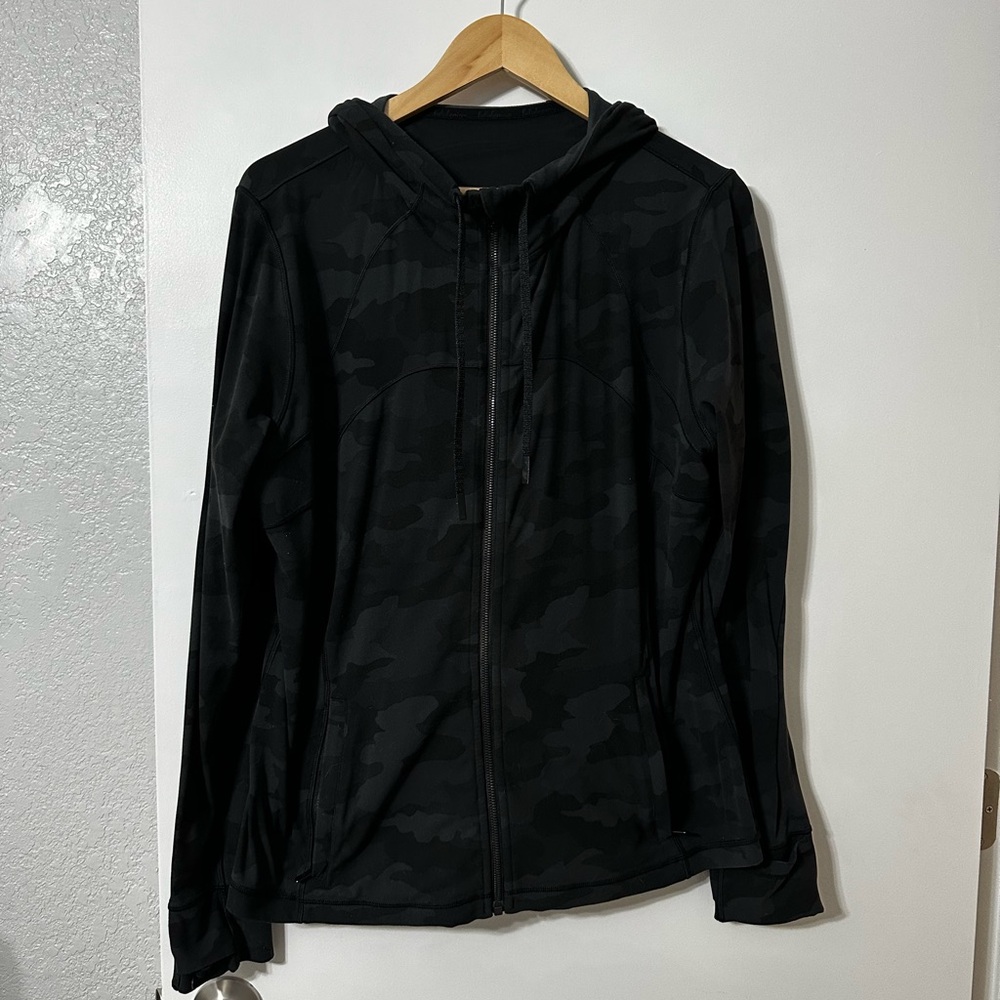 Lululemon Women's Black Camo Align Hooded Jacket - 20